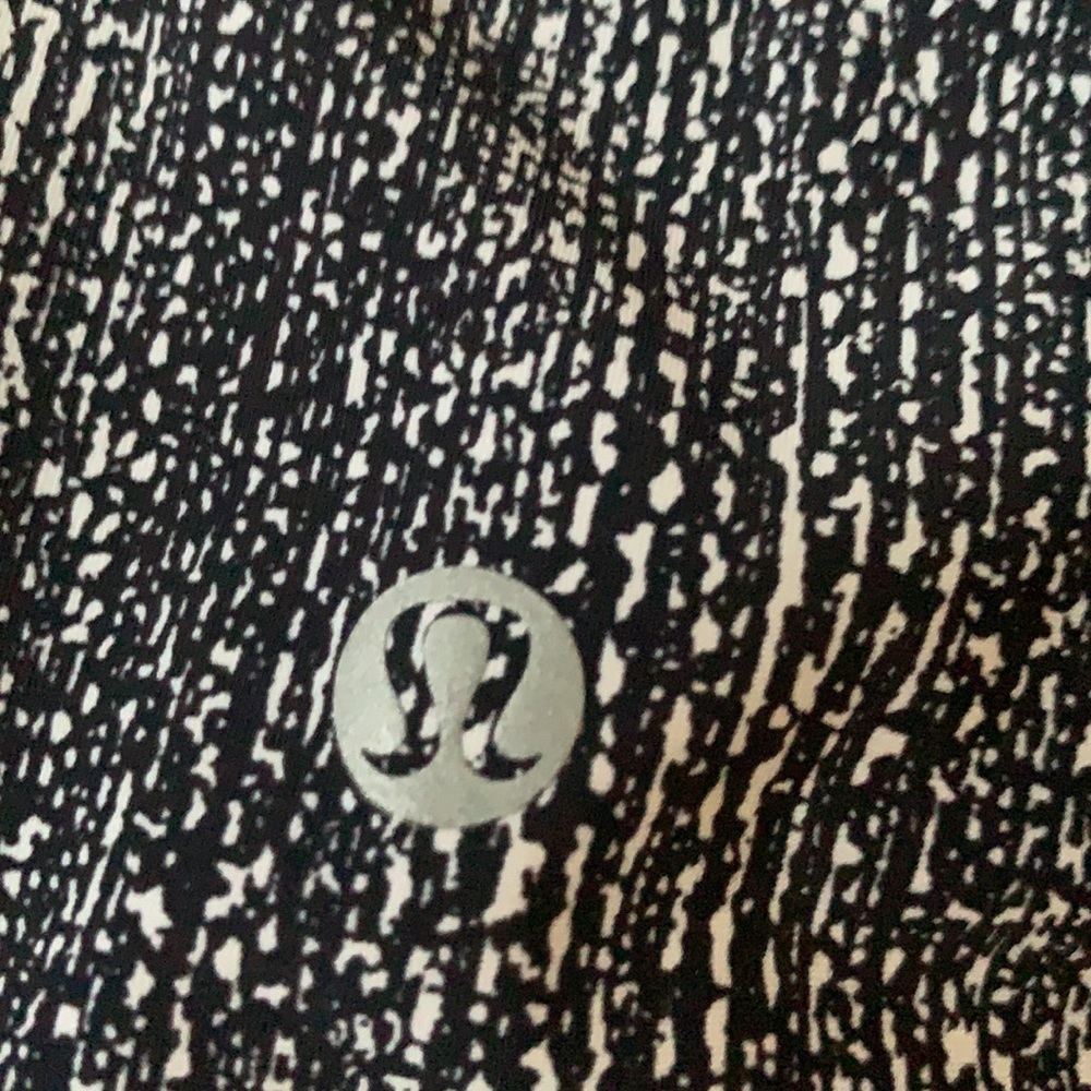 Like New Black/White Speckle Running Skirt Size 8